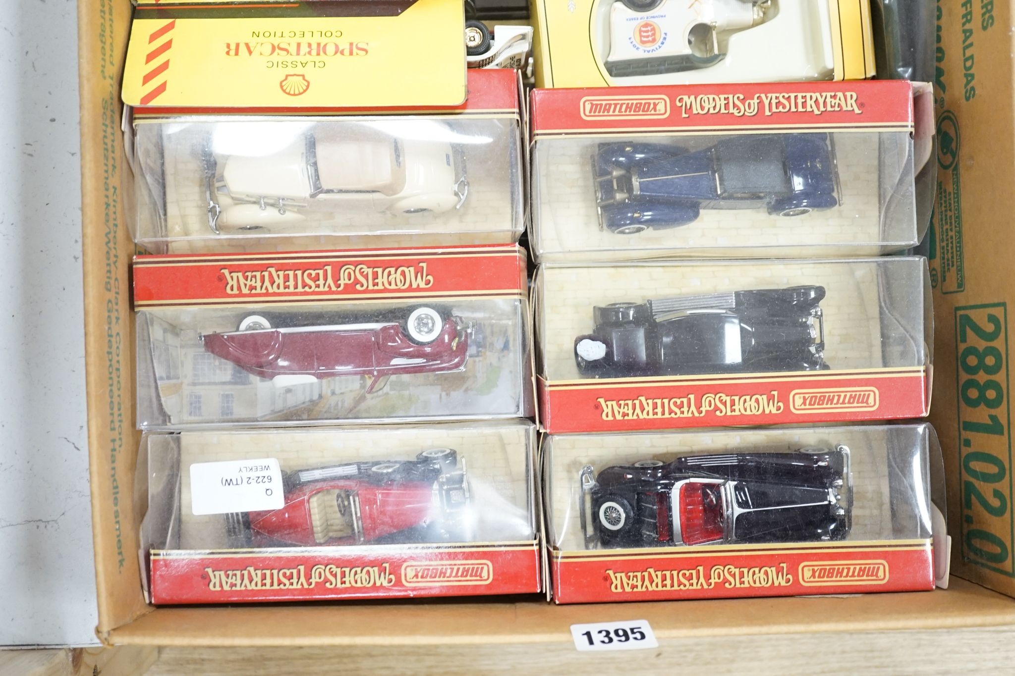 A collection of Corgi, Dinky, Matchbox and other diecast vehicles